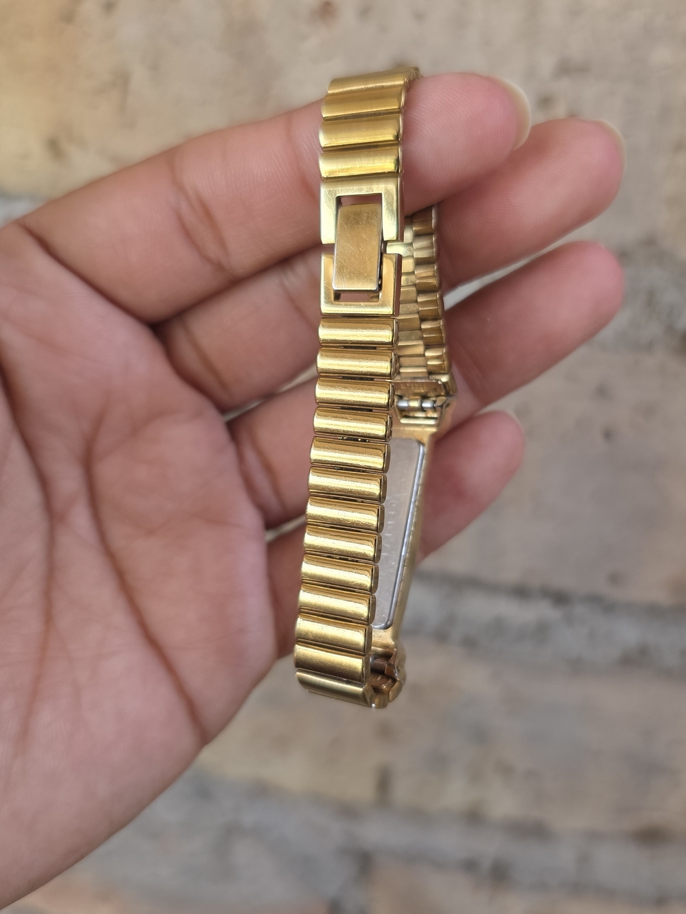 Vintage Seiko Rivoli Gold Half Moon Asymmetrical Dress Watch 1F20-5D59 - Picture 7 of 14